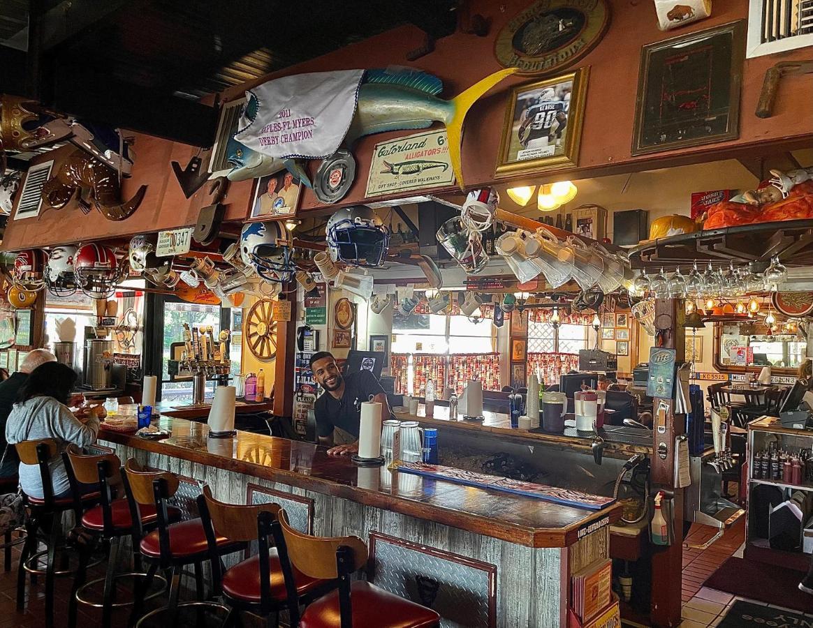 Buffalo Chip'S Ranch House Motel Bonita Springs Dış mekan fotoğraf