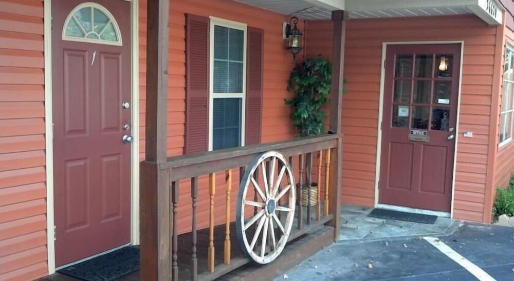 Buffalo Chip'S Ranch House Motel Bonita Springs Dış mekan fotoğraf
